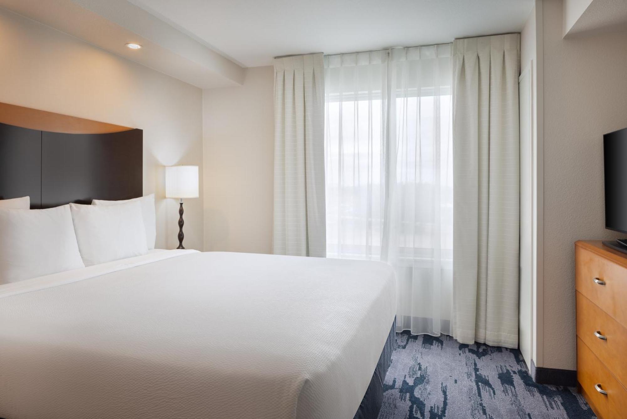 Fairfield Inn And Suites Терлок Экстерьер фото